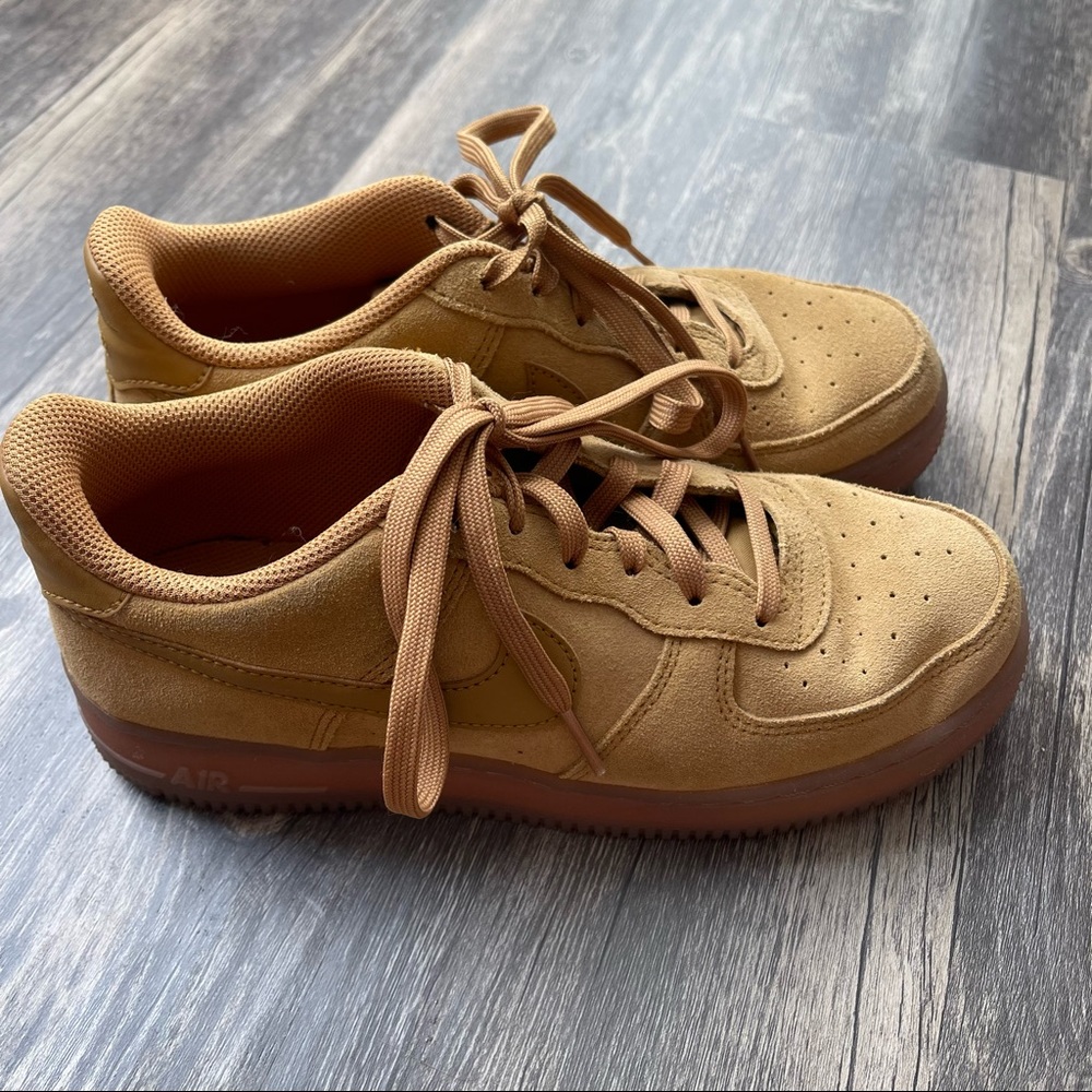 Nike Air Force 1